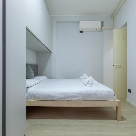 Darsena Navigli Apt - 800 M Far From P.Ta Genova M2 Milão Exterior foto